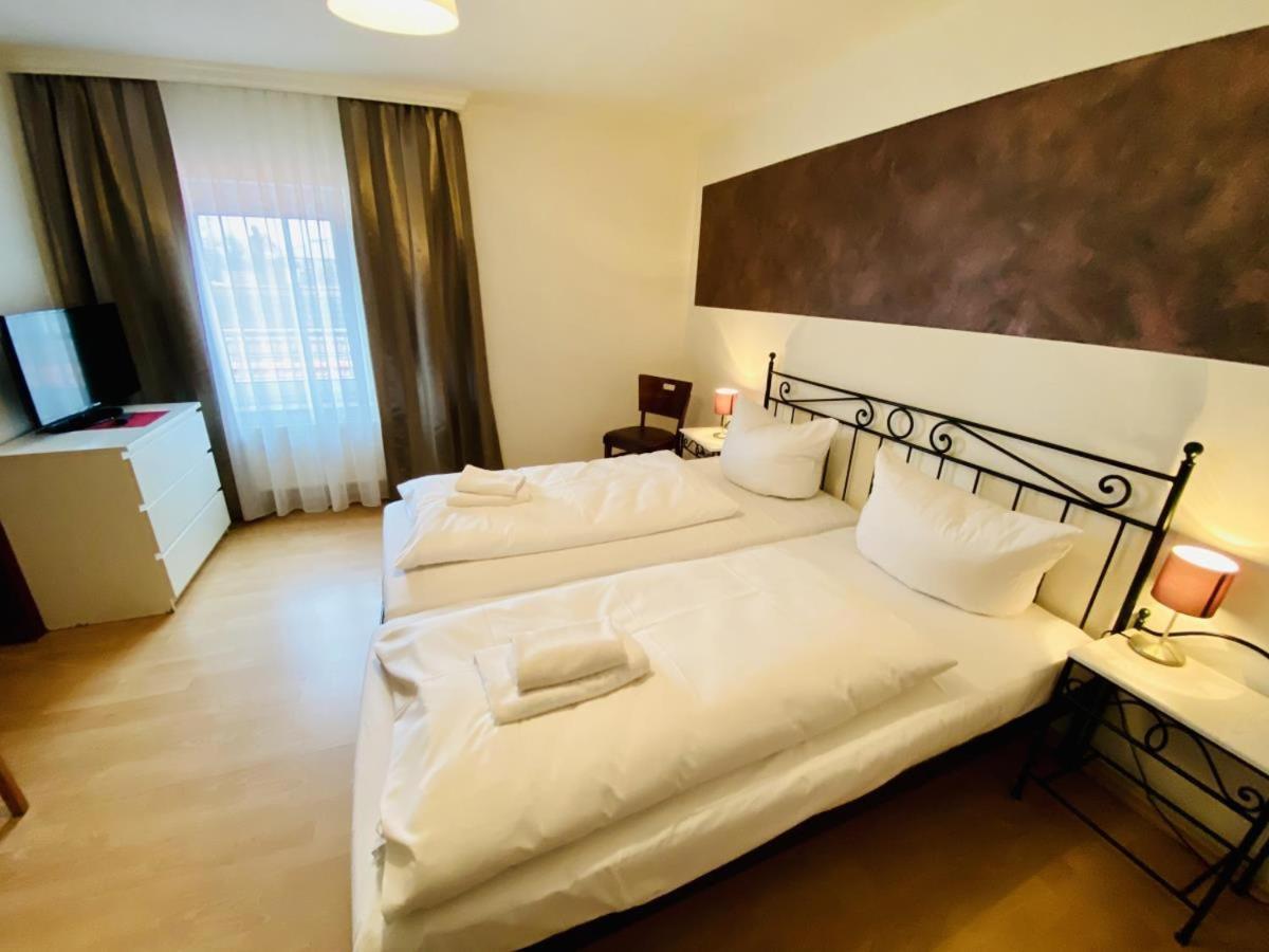 Doppelzimmer Brunch, Direkt Am Alten Strom Rostock Exterior photo